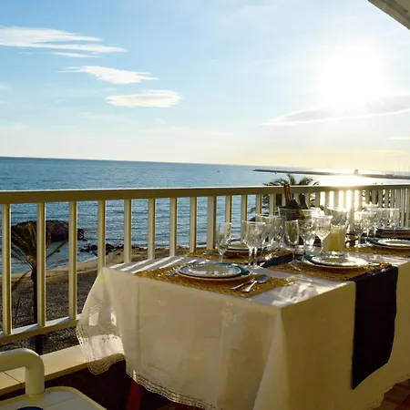 Seafront Fully Renovated Amazing Terrace * Cunit